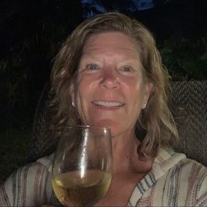 Meet your Posher, Truitt